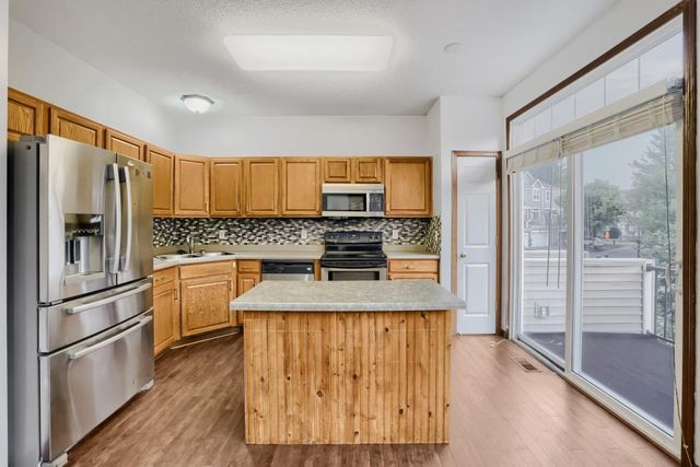 7540 Brunswick Avenue N, Brooklyn Park, MN 55443
