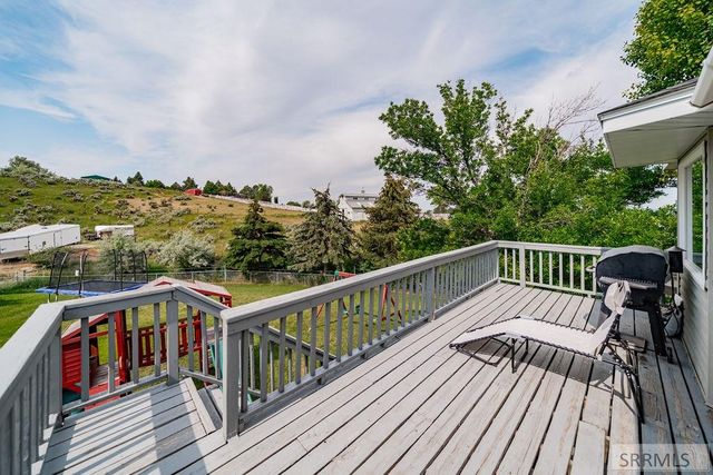 5264 Skidmore Dr, Idaho Falls, ID 83406