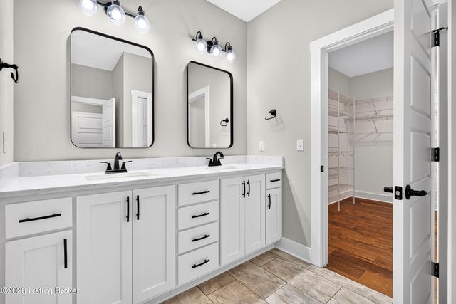 173 Alexander Way, Fisherville, KY 40023