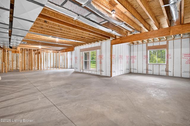 173 Alexander Way, Fisherville, KY 40023