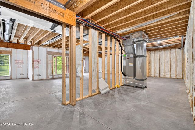 173 Alexander Way, Fisherville, KY 40023