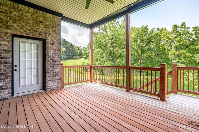 173 Alexander Way, Fisherville, KY 40023