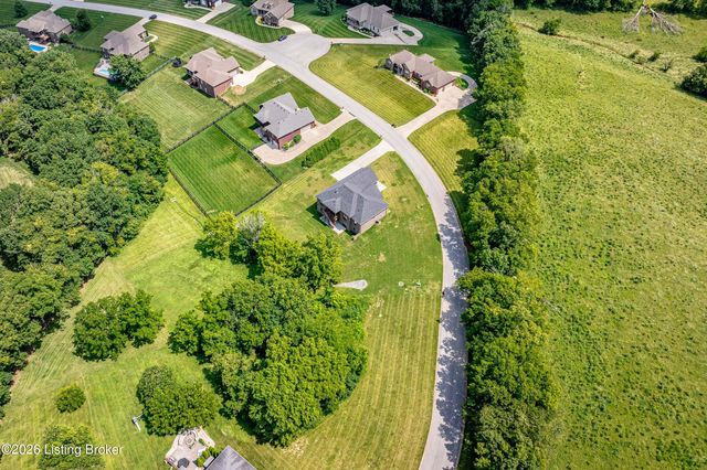 173 Alexander Way, Fisherville, KY 40023