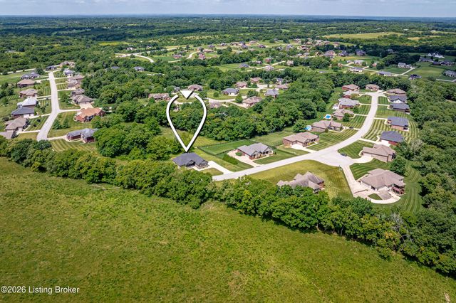 173 Alexander Way, Fisherville, KY 40023