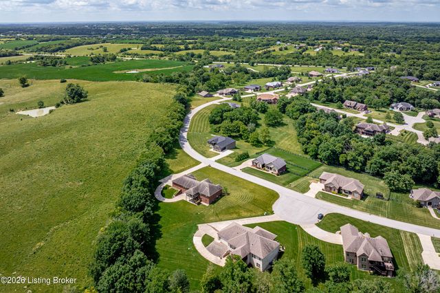 173 Alexander Way, Fisherville, KY 40023