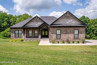 173 Alexander Way, Fisherville, KY 40023