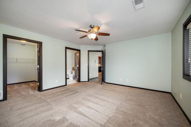 905 Wencel Avenue NE, New Prague, MN 56071