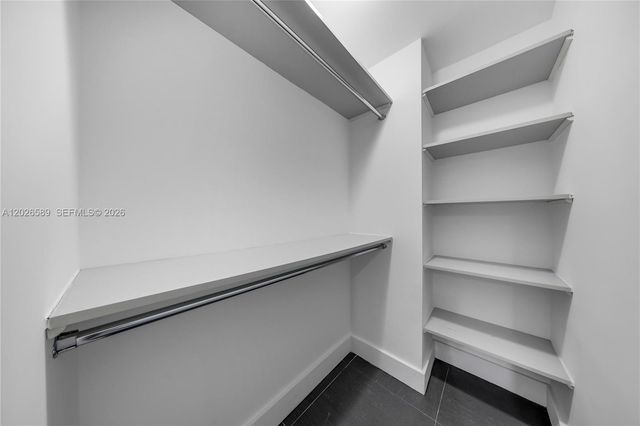 60 SW 13th St 4404, Miami, FL 33130