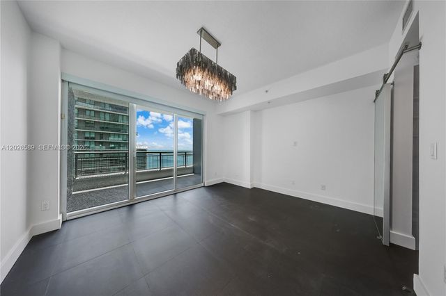 60 SW 13th St 4404, Miami, FL 33130