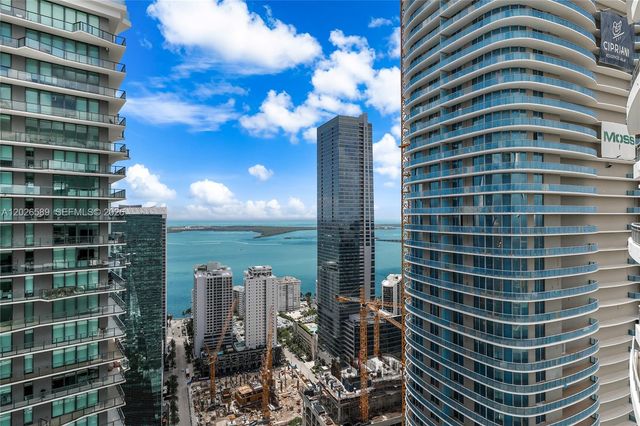60 SW 13th St 4404, Miami, FL 33130