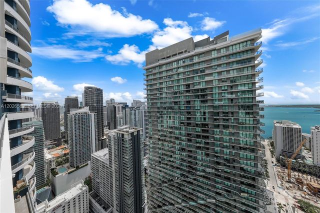 60 SW 13th St 4404, Miami, FL 33130