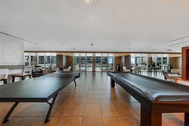 60 SW 13th St 4404, Miami, FL 33130
