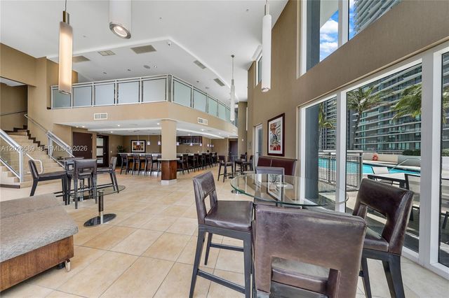 60 SW 13th St 4404, Miami, FL 33130