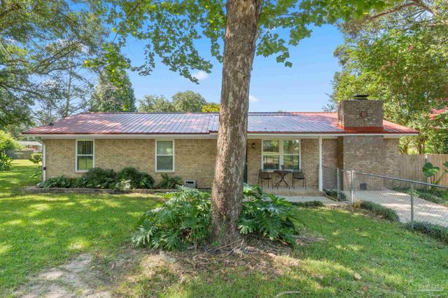 661 Herschel St, Pensacola, FL 32534