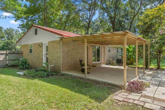 661 Herschel St, Pensacola, FL 32534