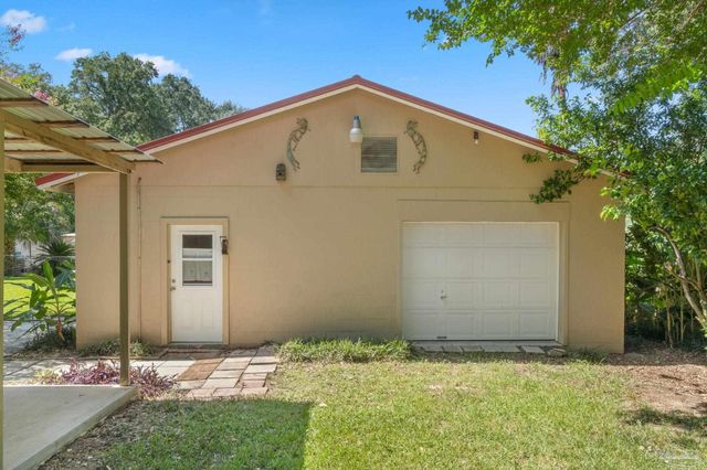 661 Herschel St, Pensacola, FL 32534