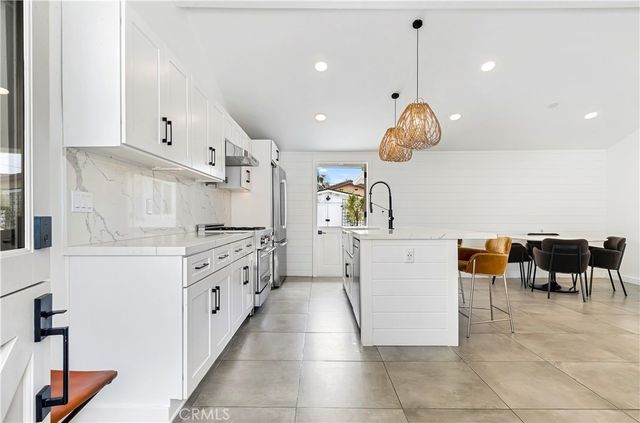 147 W Avenida Cornelio, San Clemente, CA 92672