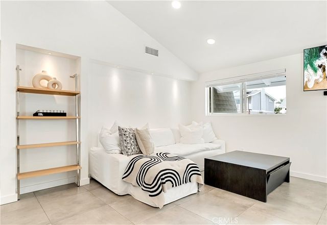 147 W Avenida Cornelio, San Clemente, CA 92672