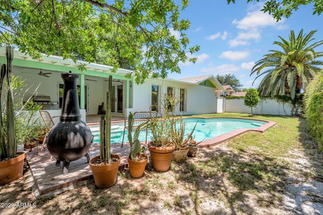 309 E KEIM Drive, Phoenix, AZ 85012