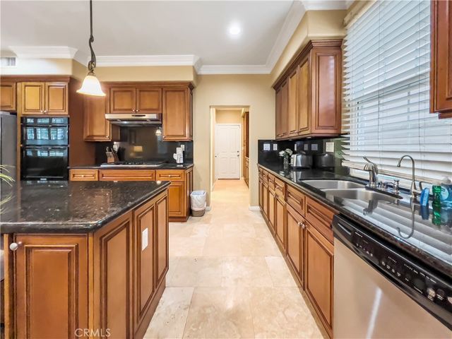 63 SECRET GARDEN, Irvine, CA 92620