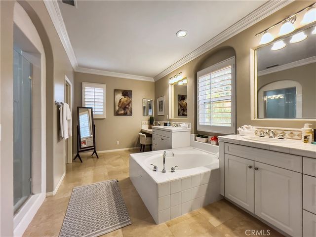 63 SECRET GARDEN, Irvine, CA 92620