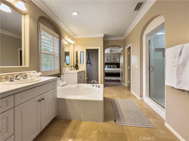63 SECRET GARDEN, Irvine, CA 92620