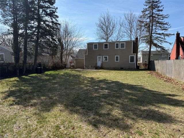 55 Brennan Street, Huntington, NY 11743
