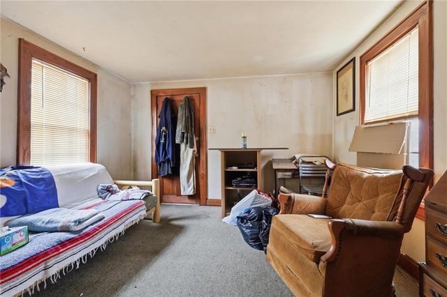 1209 S Spring Street, Independence, MO 64055