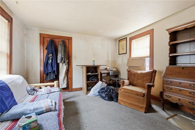 1209 S Spring Street, Independence, MO 64055