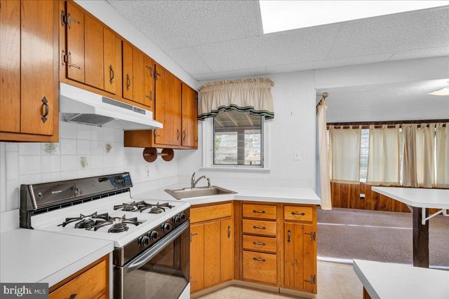 263 HOPKINS RD, Haddonfield, NJ 08033