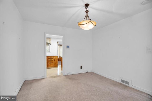 263 HOPKINS RD, Haddonfield, NJ 08033