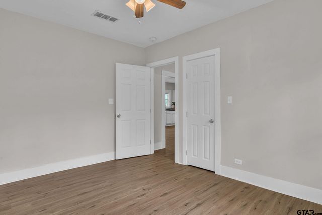 1409 N Carlyle Ave, Tyler, TX 75702