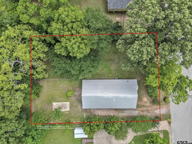 1409 N Carlyle Ave, Tyler, TX 75702