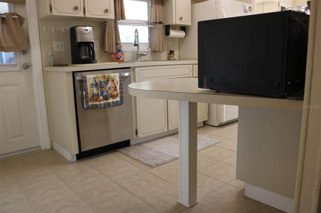 316 ESTRADA, North Port, FL 34287