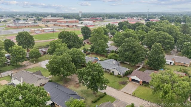 1508 N Florence Place, Claremore, OK 74017