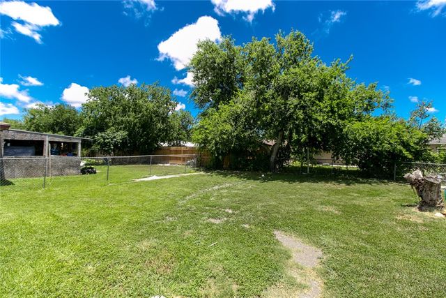 5418 Buggywhip Dr, Corpus Christi, TX 78415