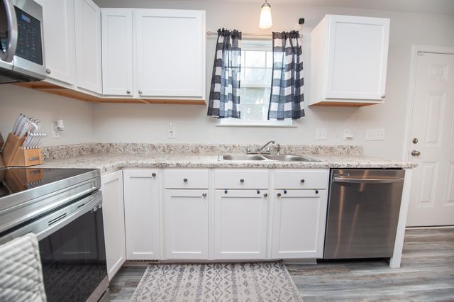 1583 Old Pacolet Road, Spartanburg, SC 29307