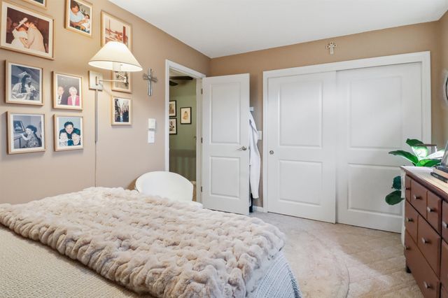 106 Hayes Avenue, South Burlington, VT 05403