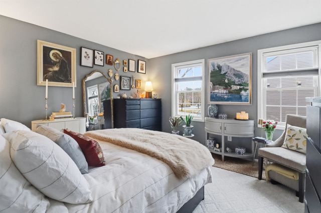 106 Hayes Avenue, South Burlington, VT 05403
