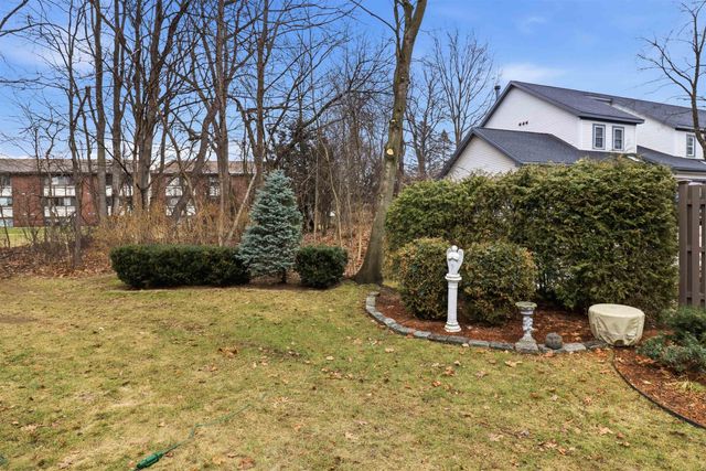 106 Hayes Avenue, South Burlington, VT 05403