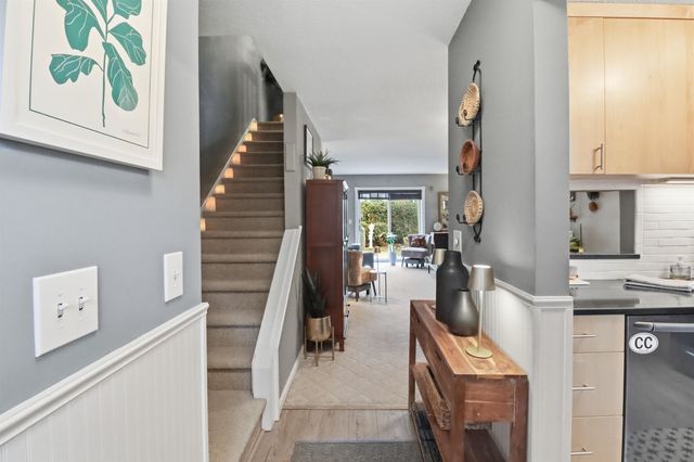 106 Hayes Avenue, South Burlington, VT 05403