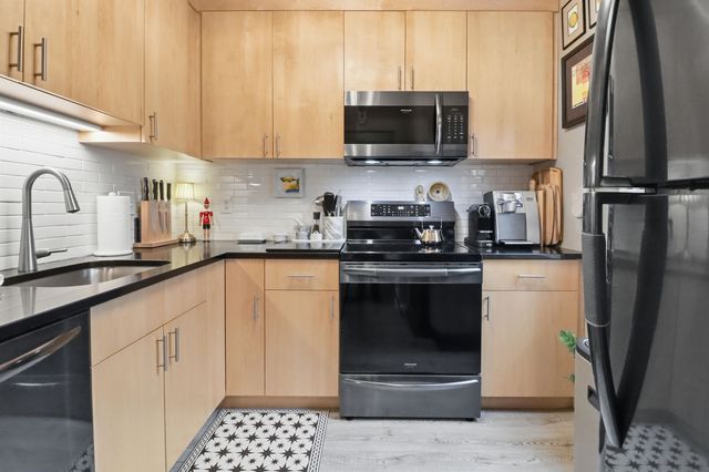 106 Hayes Avenue, South Burlington, VT 05403