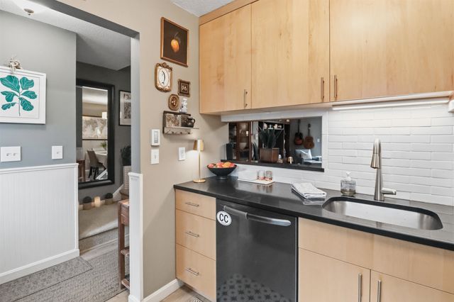 106 Hayes Avenue, South Burlington, VT 05403