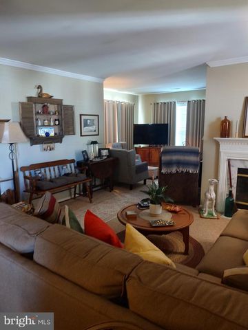 1206B GINGER CT, Mount Laurel, NJ 08054