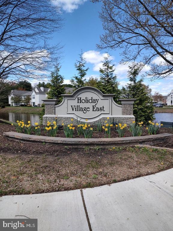1206B GINGER CT, Mount Laurel, NJ 08054