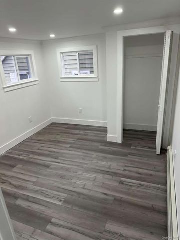 66 Valentine Street, Glen Cove, NY 11542