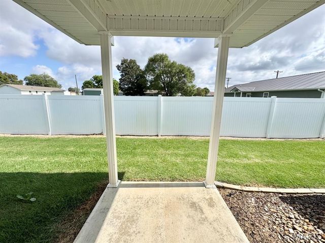 3936 D Street, Malden, MO 63863