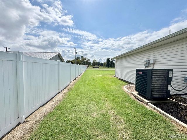 3936 D Street, Malden, MO 63863