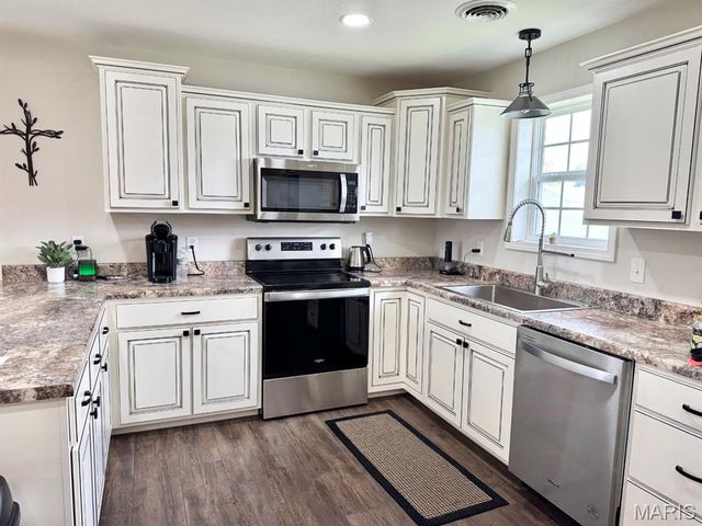 3936 D Street, Malden, MO 63863