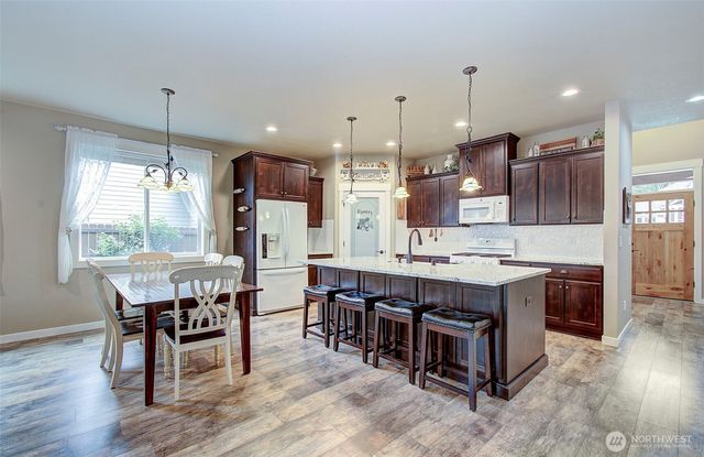 1919 SE 25th Way, Battle Ground, WA 98604